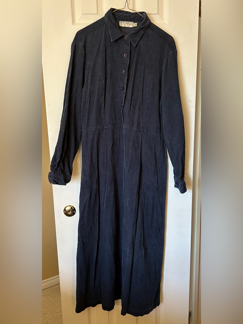 Vintage Navy Corduroy Button-Front Women’s Maxi-Dress - Large